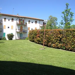  Appartamento Il Glicine Sul Garda Turistico