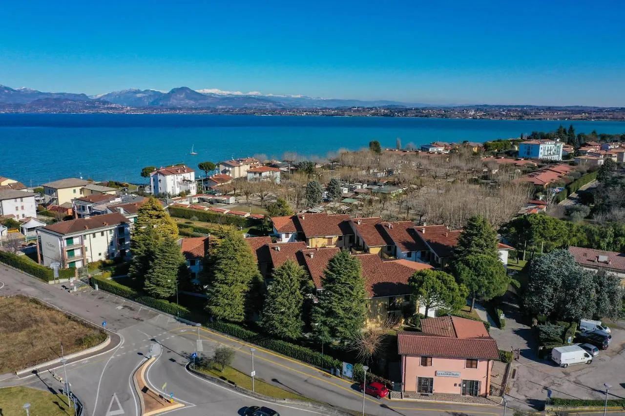 Apartment Peschiera Summer Dream Peschiera del Garda Italy